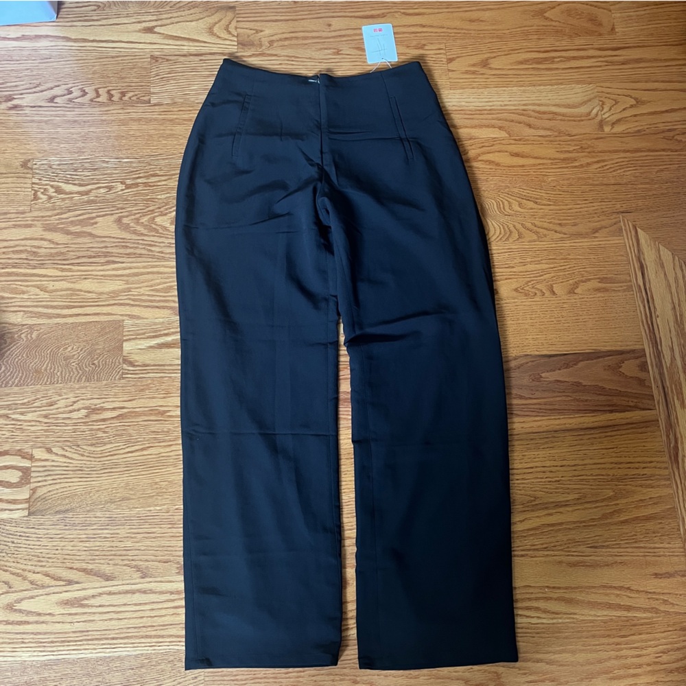 Uniqlo x Hana Tajima Collection Crepe Straight Pants